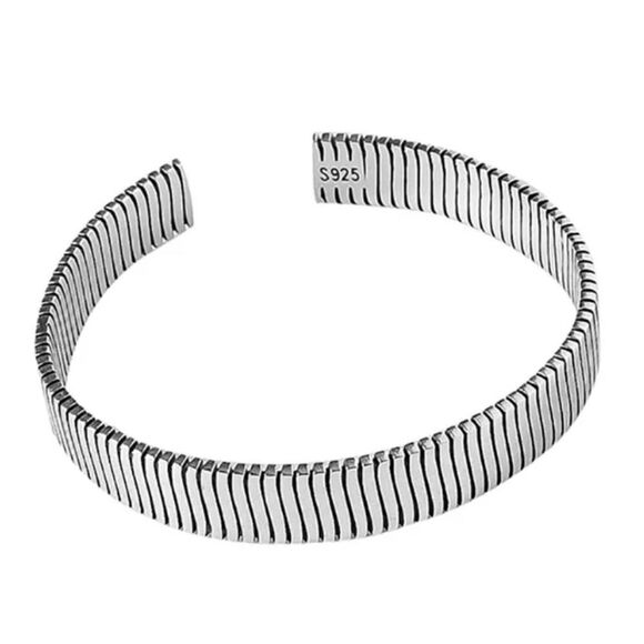 The Minimalist Cuff Bracelet in 925 open, adjustable unisex - Picture 4 of 12